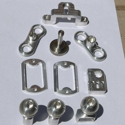 টেকসই CNC মিলিং যন্ত্রাংশ পরিষেবা CNC ইস্পাত যন্ত্রাংশ মিলিং টার্নিং